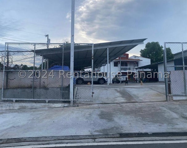 Open Warehouse - Galera Abierta en Lllano Bonito